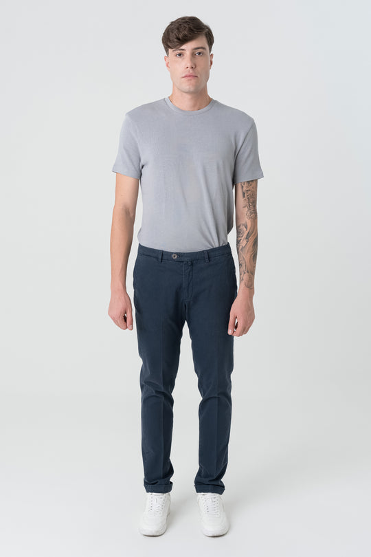 Pantaloni Slim Fit in Gabardine Blu