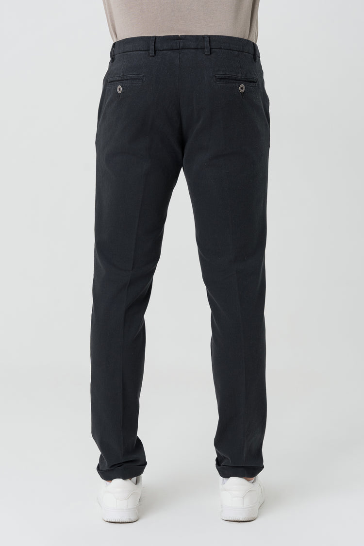 Pantaloni Slim Fit in Gabardine Nero