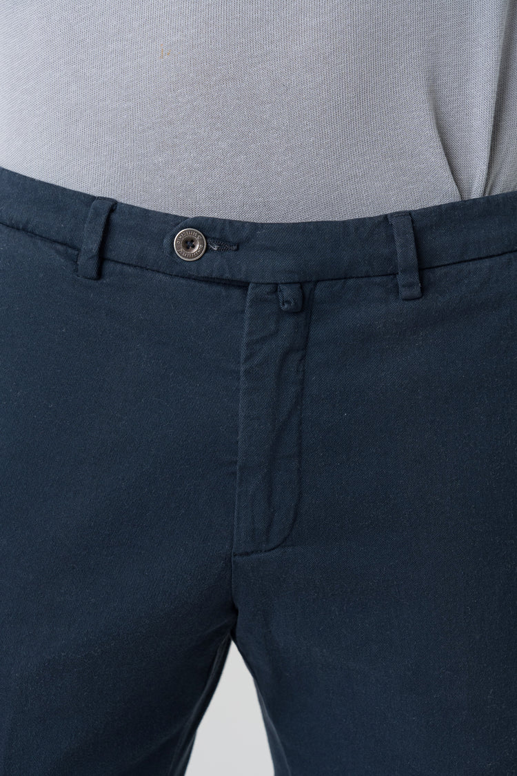 Pantaloni Slim Fit in Gambardine Blu