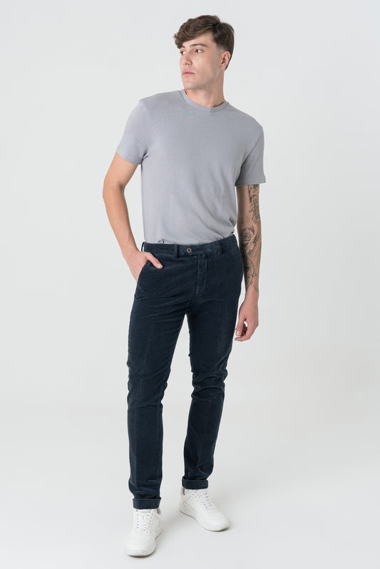 Pantaloni Slim Fit in Velluto Armaturato Blu