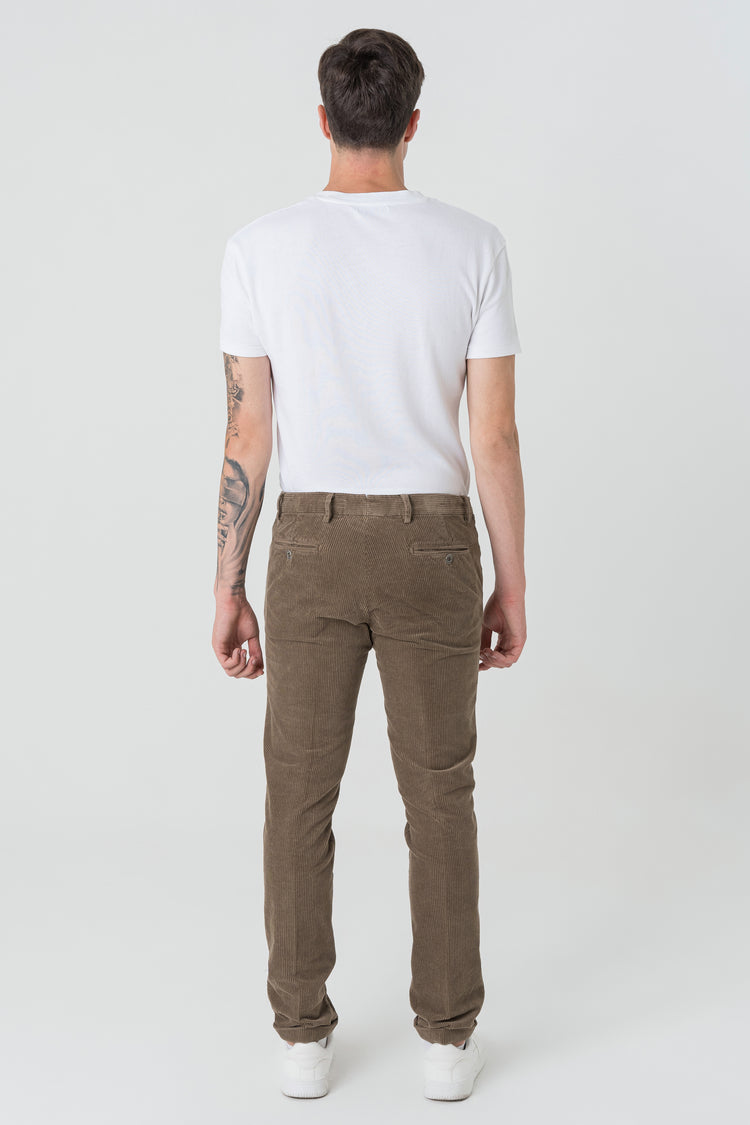 Pantaloni Slim Fit in Velluto 1000 Righe Marrone