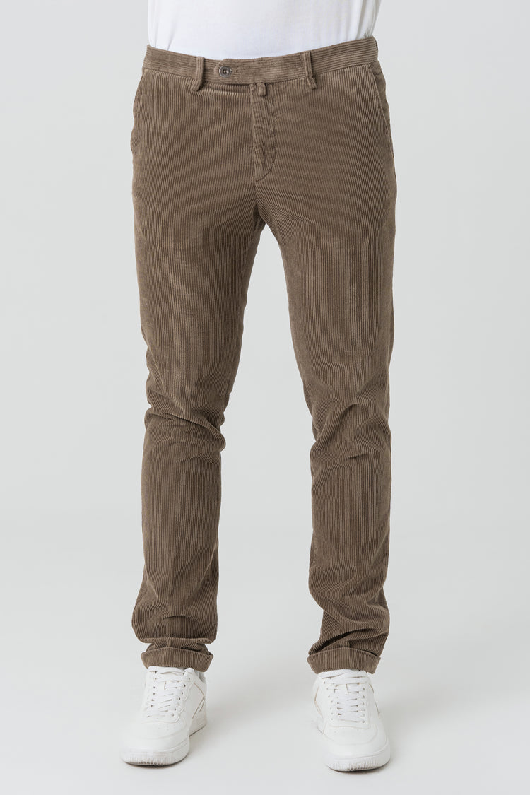 Pantaloni Slim Fit in Velluto 1000 Righe Marrone