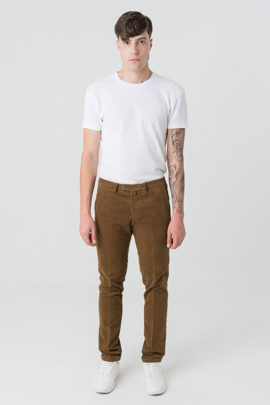 Pantaloni Slim Fit in Velluto Cavallery Marrone Scuro