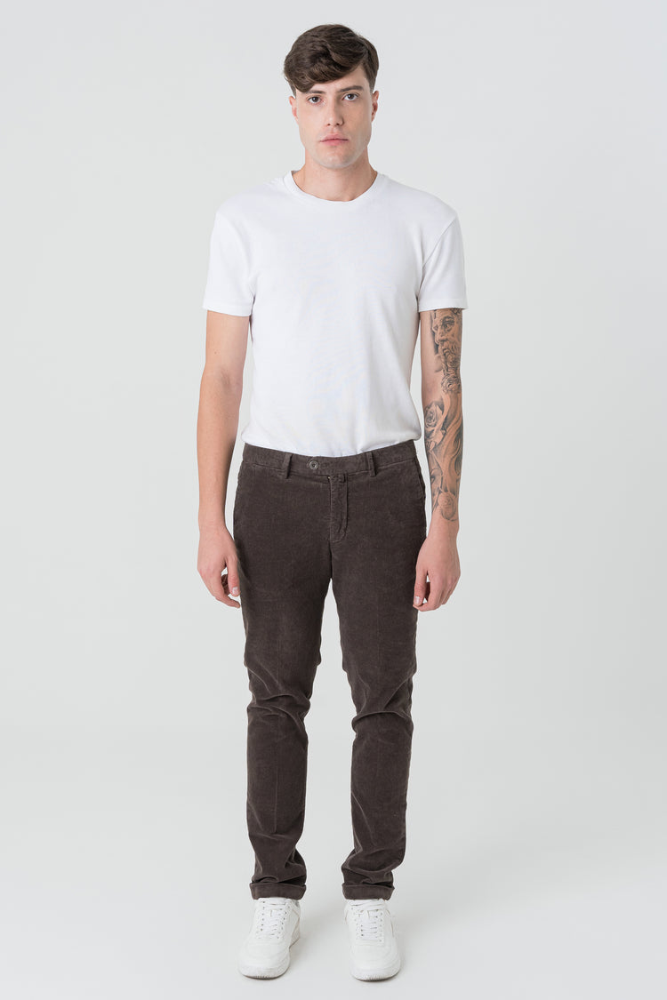 Pantaloni Slim Fit in Velluto Armaturato Marrone Scuro