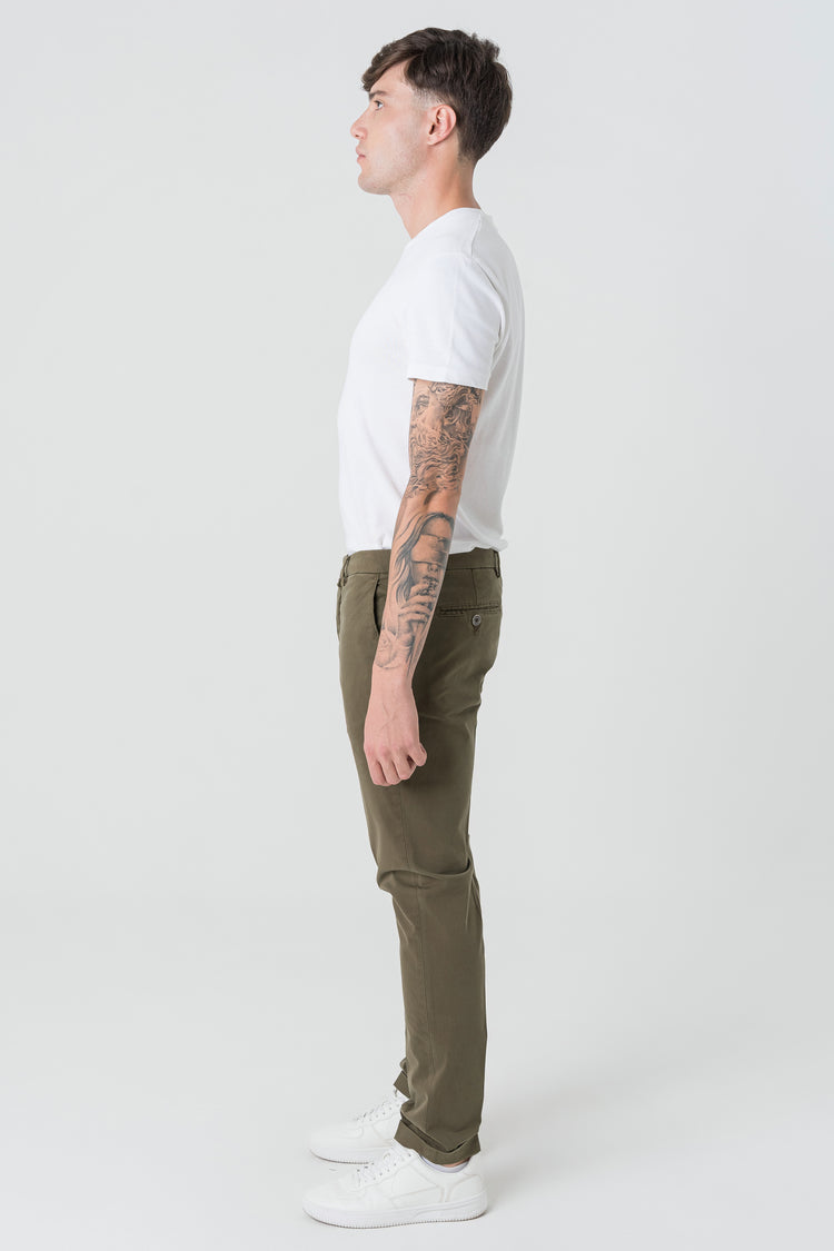 Pantaloni Slim Fit in Raso Saten Verde
