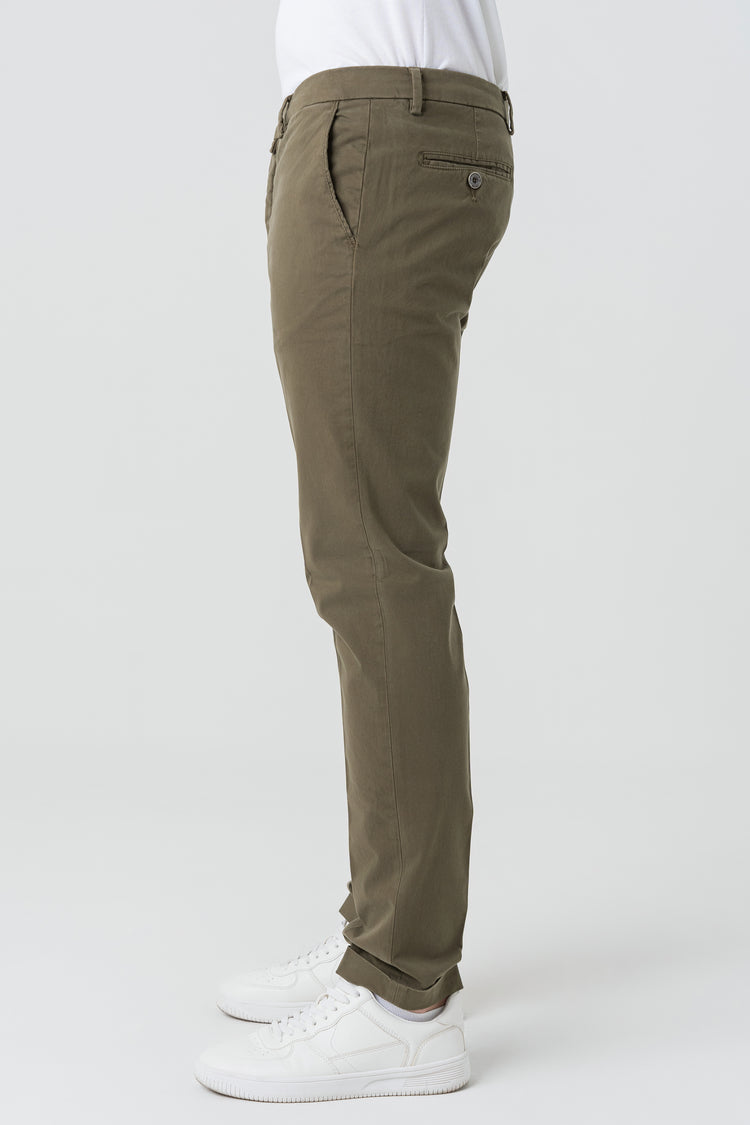Pantaloni Slim Fit in Raso Saten Verde
